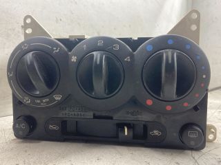 bontott SUZUKI IGNIS II Fűtéskapcsoló (manuális klímás)