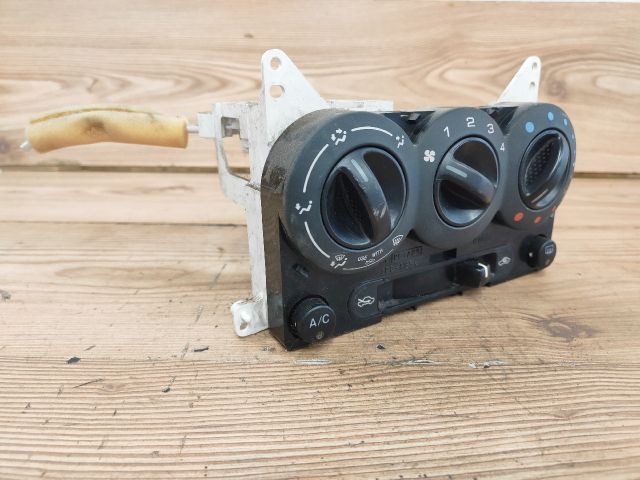 bontott SUZUKI IGNIS II Fűtéskapcsoló (manuális klímás)