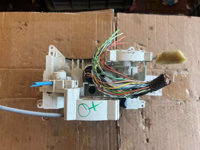 bontott SUZUKI IGNIS II Fűtéskapcsoló (manuális klímás)