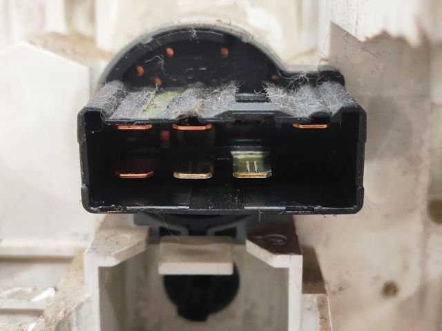 bontott SUZUKI IGNIS II Fűtéskapcsoló (manuális klímás)