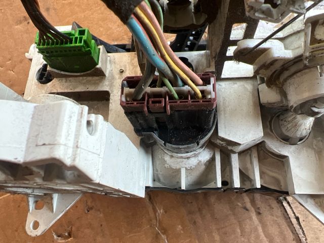 bontott SUZUKI IGNIS II Fűtéskapcsoló (manuális klímás)