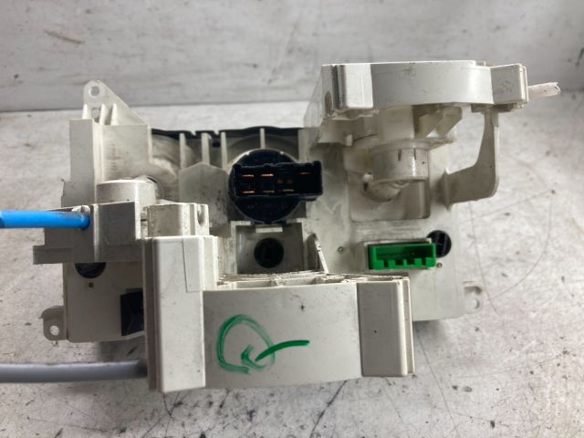 bontott SUZUKI IGNIS II Fűtéskapcsoló (manuális klímás)