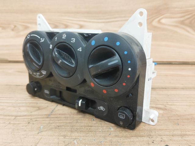 bontott SUZUKI IGNIS II Fűtéskapcsoló