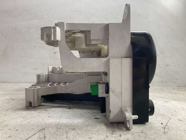 bontott SUZUKI IGNIS II Fűtéskapcsoló