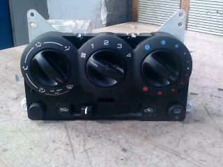 bontott SUZUKI IGNIS II Fűtéskapcsoló