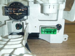 bontott SUZUKI IGNIS II Fűtéskapcsoló