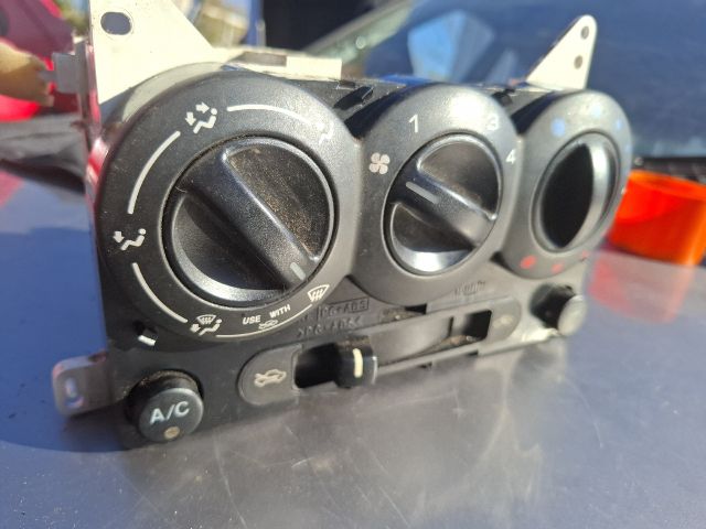 bontott SUZUKI IGNIS II Fűtéskapcsoló