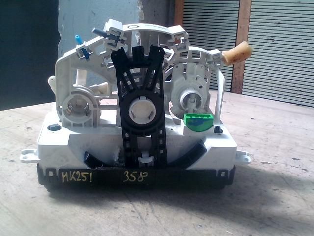 bontott SUZUKI IGNIS II Fűtéskapcsoló