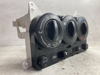 bontott SUZUKI IGNIS II Fűtéskapcsoló