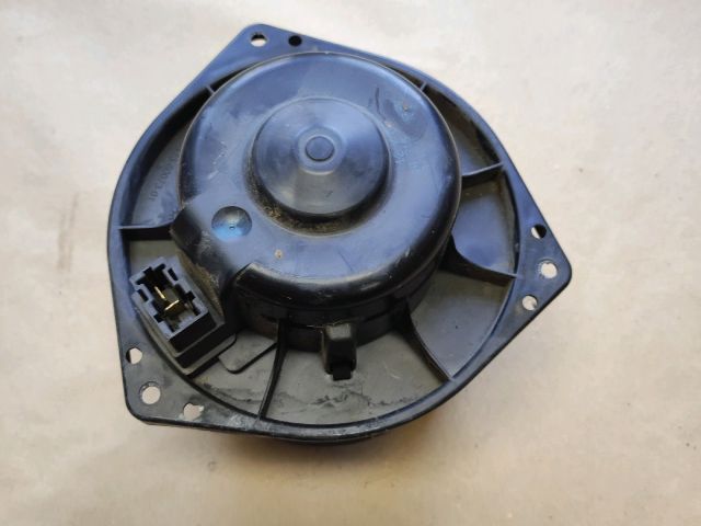 bontott SUZUKI IGNIS II Fűtőmotor (Klímás)