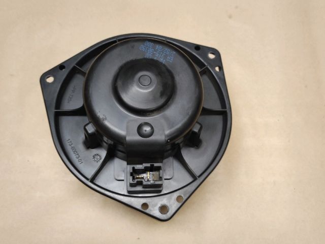 bontott SUZUKI IGNIS II Fűtőmotor (Klímás)