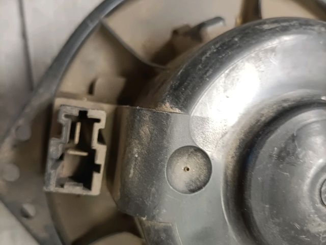 bontott SUZUKI IGNIS II Fűtőmotor (Nem klímás)