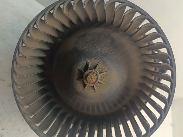 bontott SUZUKI IGNIS II Fűtőmotor (Nem klímás)