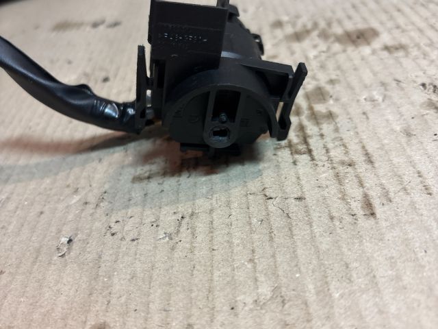 bontott SUZUKI IGNIS II Gyújtáskapcsoló Elektronika