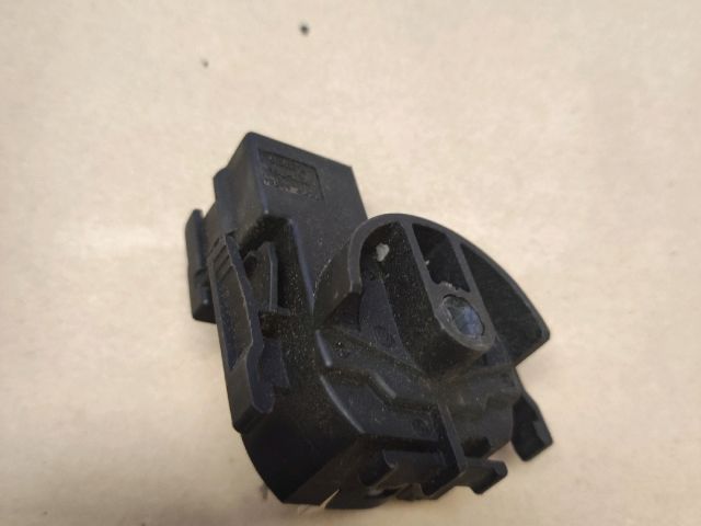 bontott SUZUKI IGNIS II Gyújtáskapcsoló Elektronika