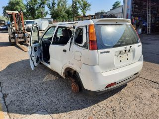 bontott SUZUKI IGNIS II Hátfal