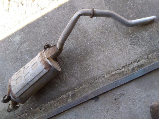 bontott SUZUKI IGNIS II Hátsó Kipufogó Dob