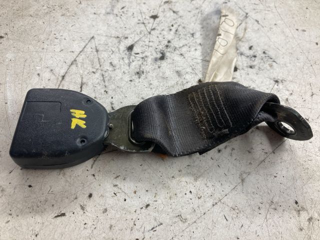 bontott SUZUKI IGNIS II Hátsó középső Biztonsági Öv Csat