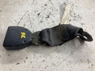 bontott SUZUKI IGNIS II Hátsó középső Biztonsági Öv Csat