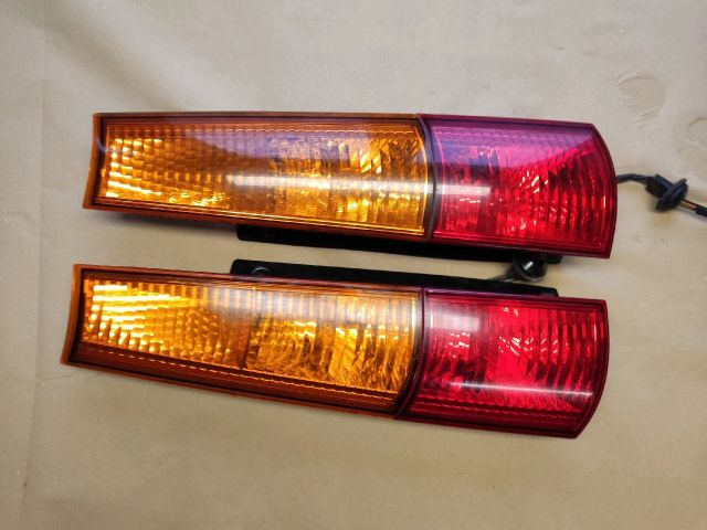 bontott SUZUKI IGNIS II Hátsó Lámpa Szett