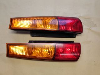 bontott SUZUKI IGNIS II Hátsó Lámpa Szett