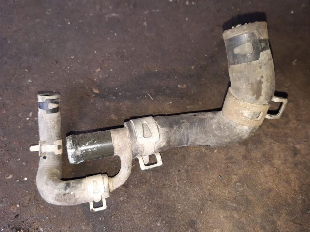 bontott SUZUKI IGNIS II Hűtővíz Elosztó Cső