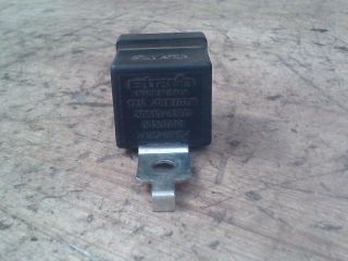 bontott SUZUKI IGNIS II Irányjelző Relé