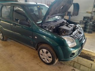 bontott SUZUKI IGNIS II Jobb B Oszlop Burkolat