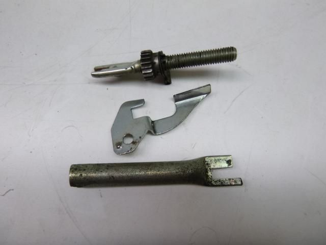 bontott SUZUKI IGNIS II Jobb Dobfék Utánállító