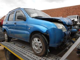 bontott SUZUKI IGNIS II Jobb első Ablak Légterelő