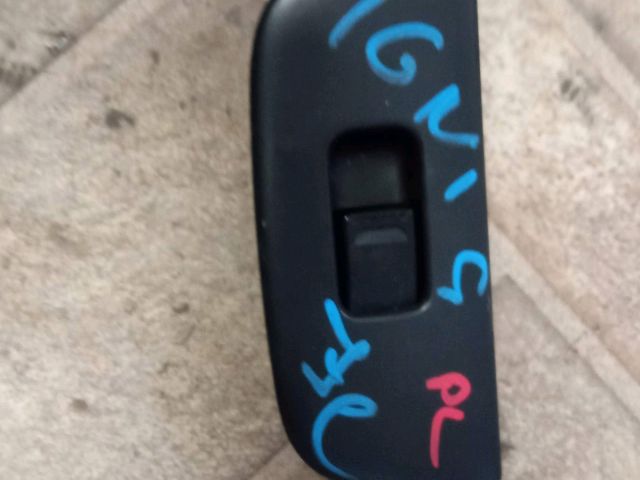 bontott SUZUKI IGNIS II Jobb első Ablakemelő Kapcsoló