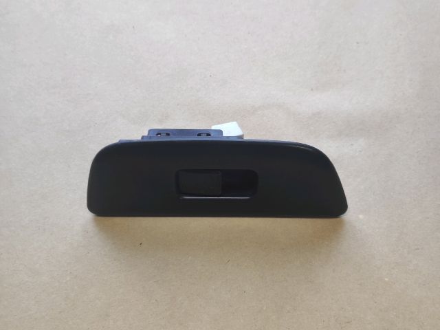 bontott SUZUKI IGNIS II Jobb első Ablakemelő Kapcsoló