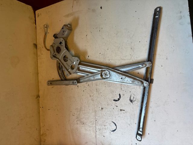 bontott SUZUKI IGNIS II Jobb első Ablakemelő Szerkezet (Elektromos)