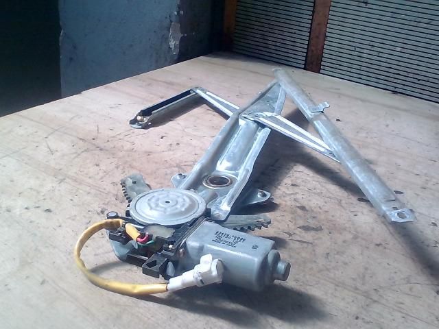 bontott SUZUKI IGNIS II Jobb első Ablakemelő Szerkezet (Elektromos)