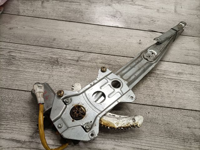 bontott SUZUKI IGNIS II Jobb első Ablakemelő Szerkezet (Elektromos)