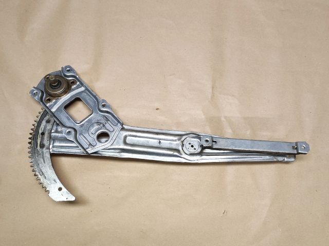 bontott SUZUKI IGNIS II Jobb első Ablakemelő Szerkezet (Mechanikus)