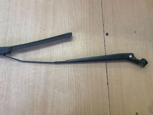 bontott SUZUKI IGNIS II Jobb első Ablaktörlő Kar