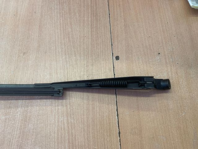 bontott SUZUKI IGNIS II Jobb első Ablaktörlő Kar