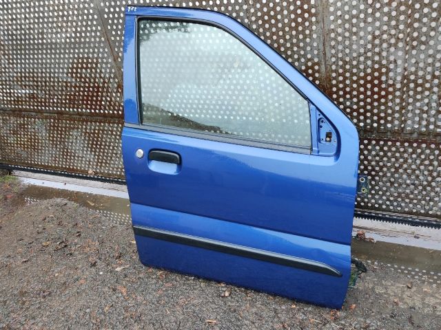 bontott SUZUKI IGNIS II Jobb első Ajtó (Részeivel)