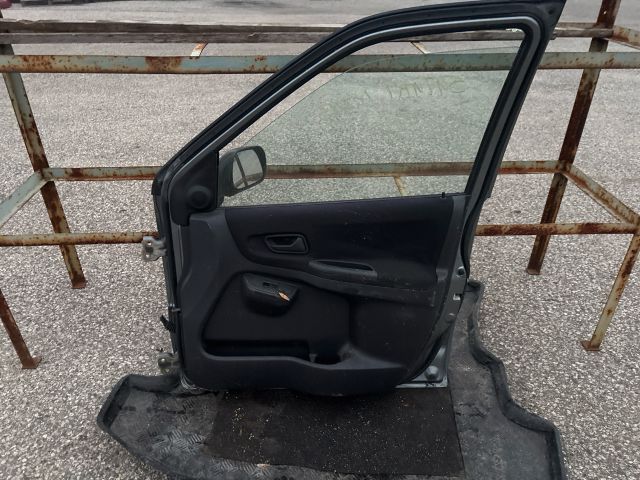 bontott SUZUKI IGNIS II Jobb első Ajtó (Részeivel)