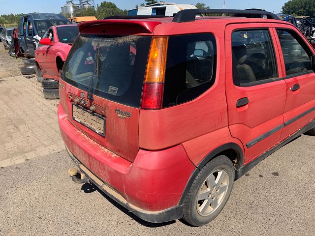 bontott SUZUKI IGNIS II Jobb első Ajtó (Részeivel)