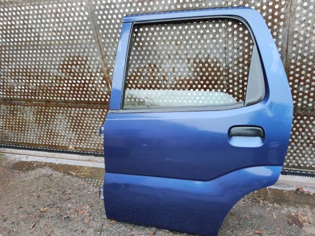 bontott SUZUKI IGNIS II Jobb első Ajtó (Részeivel)