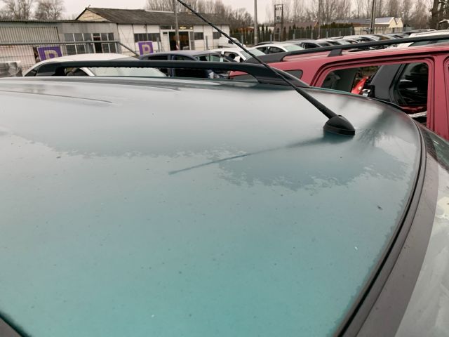 bontott SUZUKI IGNIS II Jobb első Ajtó (Részeivel)