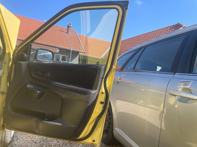 bontott SUZUKI IGNIS II Jobb első Ajtó (Üres lemez)