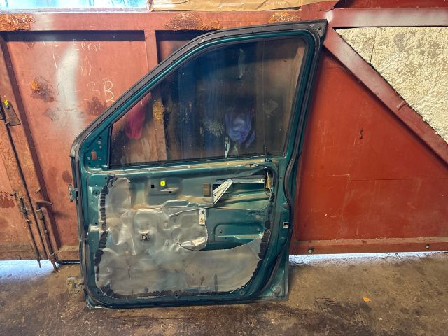 bontott SUZUKI IGNIS II Jobb első Ajtó (Üres lemez)