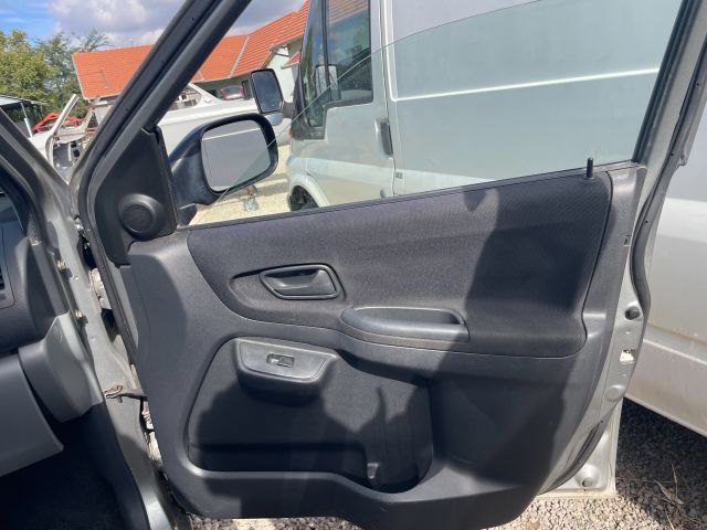 bontott SUZUKI IGNIS II Jobb első Ajtó (Üres lemez)