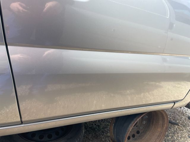 bontott SUZUKI IGNIS II Jobb első Ajtó (Üres lemez)