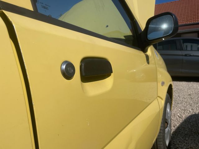 bontott SUZUKI IGNIS II Jobb első Ajtó (Üres lemez)