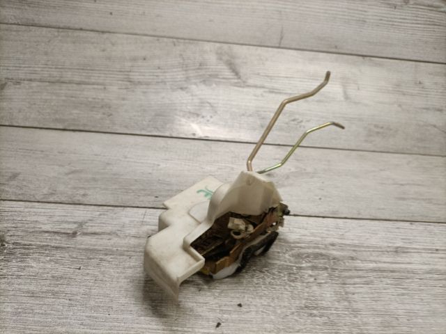 bontott SUZUKI IGNIS II Jobb első Ajtózár