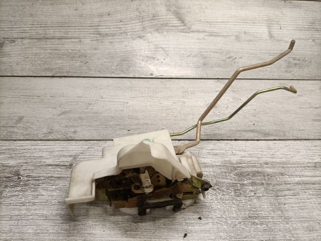 bontott SUZUKI IGNIS II Jobb első Ajtózár